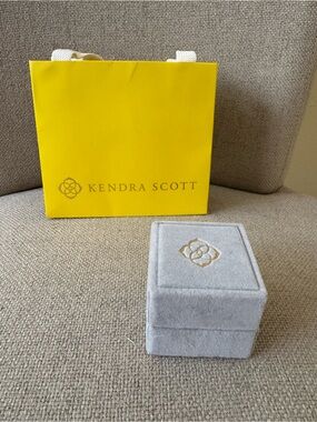 Kendra Scott Jewelry Box with Branded Yellow Gift Paper Bag